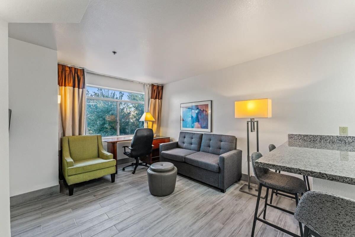 Chandler Promo 1Bd 1Ba 外观 照片